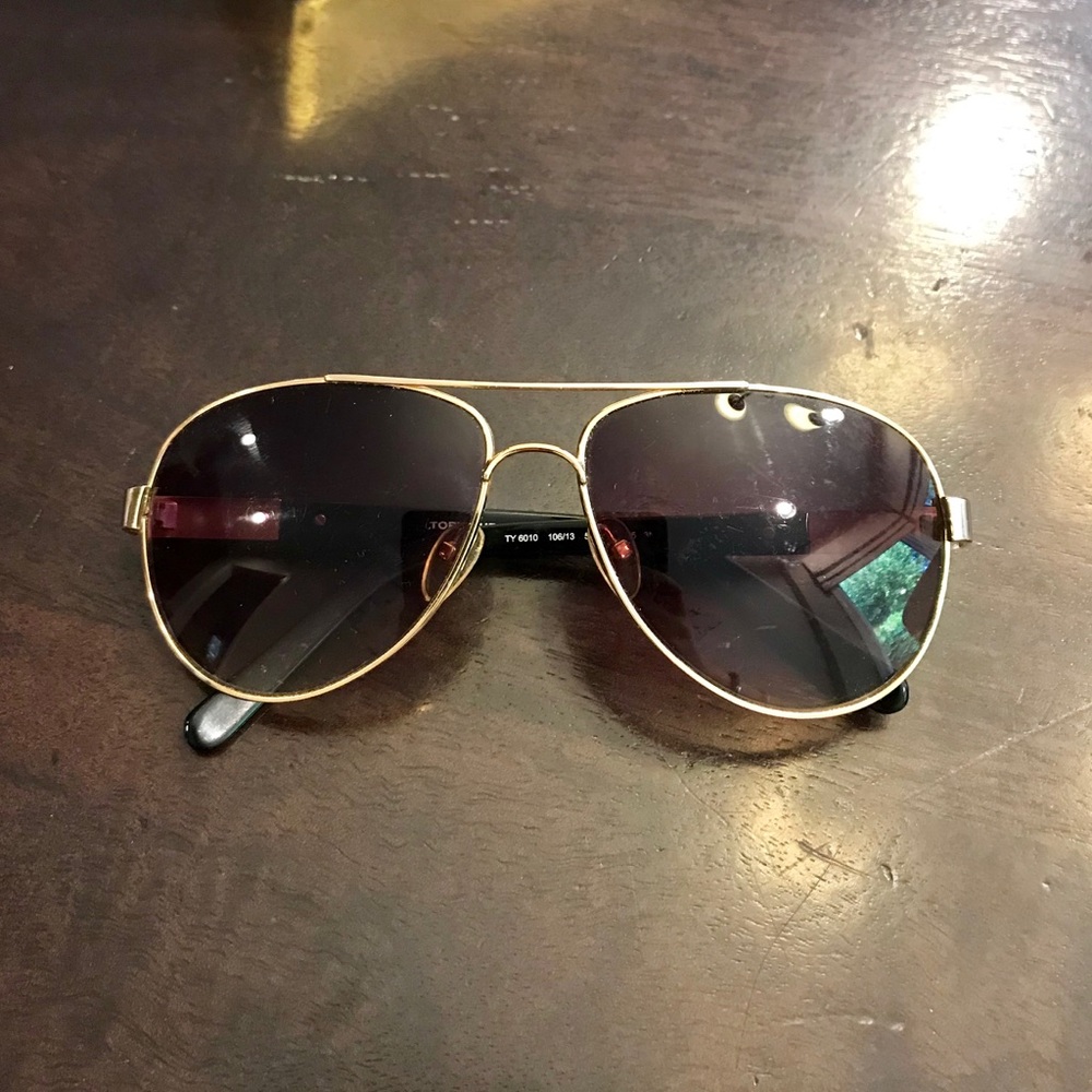 FNL PRC Tory Burch gold & black aviator sunglasses